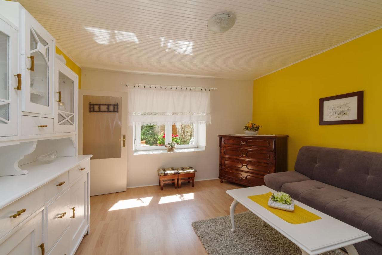 Barac Rural Holiday Home Grižane Esterno foto